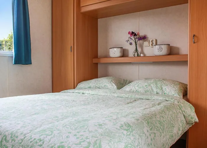 Nr 4 Кемпинг Woubrugge