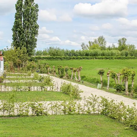 مكان تخييم Nr 4 Woubrugge